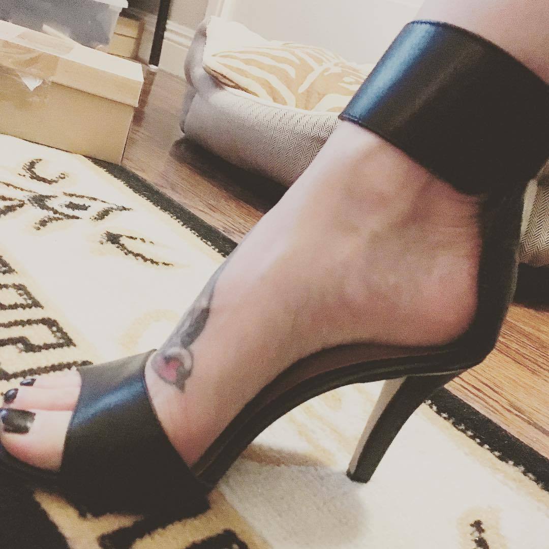 Cybill troy ball stretching heel sucker pictures