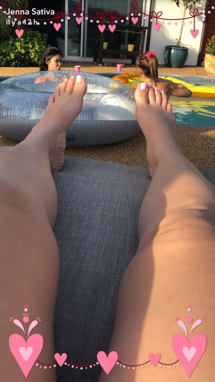 Jenna sativa lesbian feet
