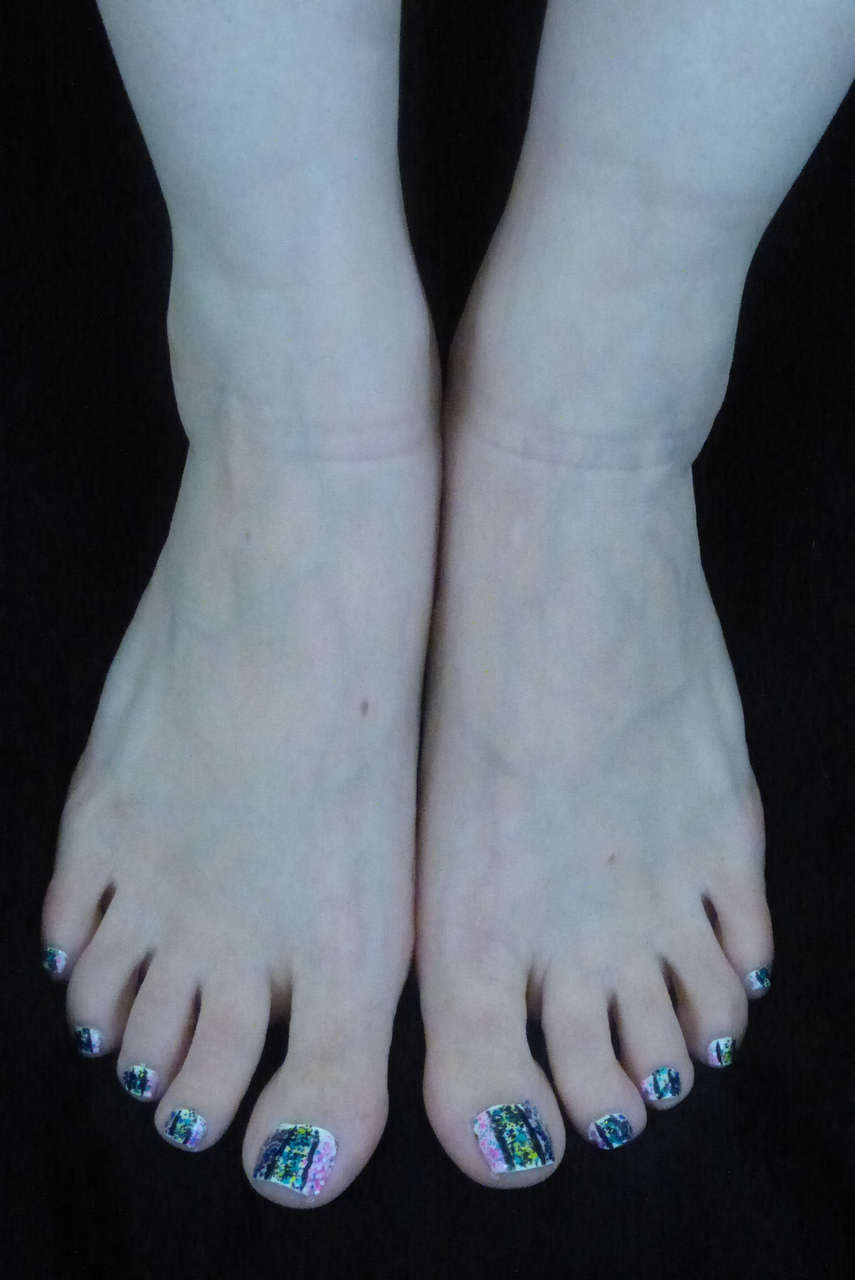 Ami Mercury Feet