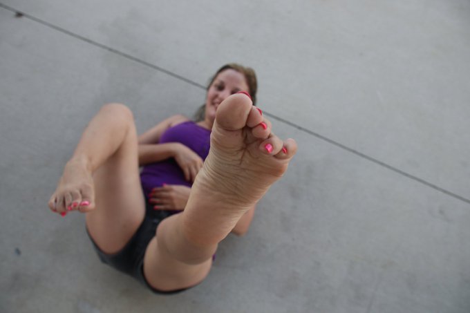 Angelica Feet