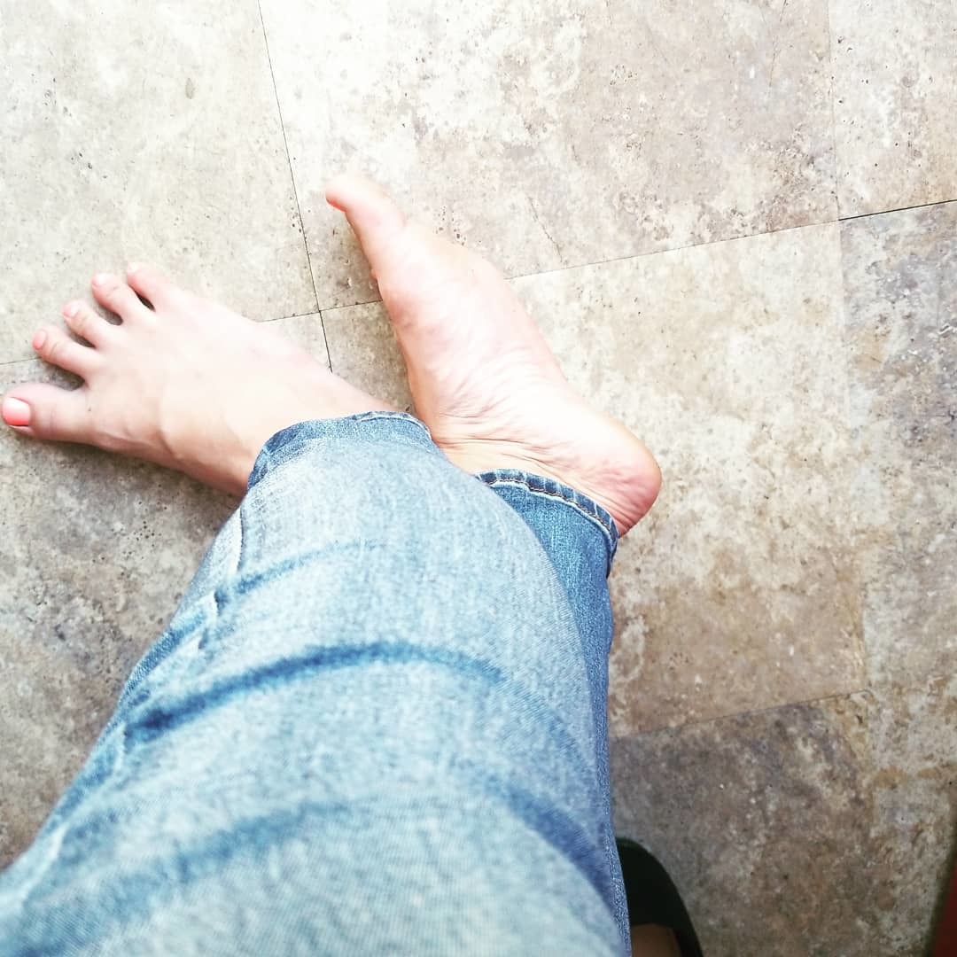 Annalise Feet