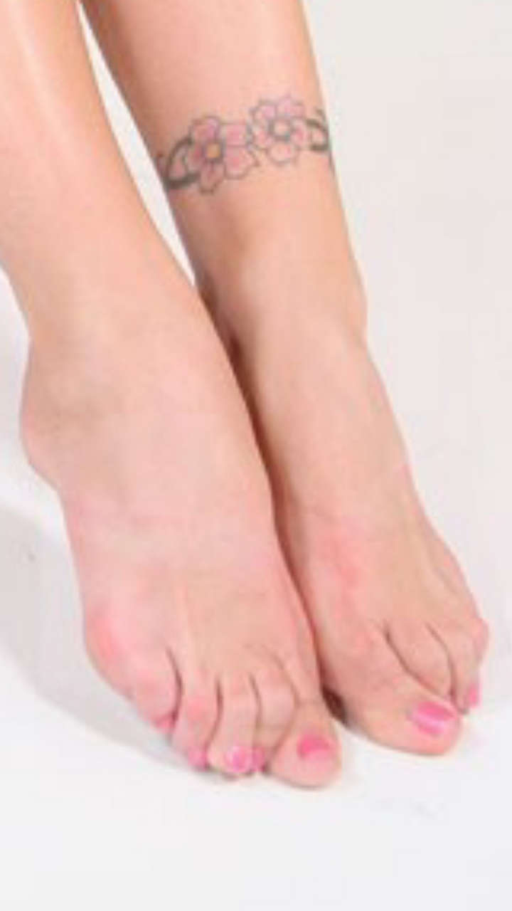 Brooke Haven Feet