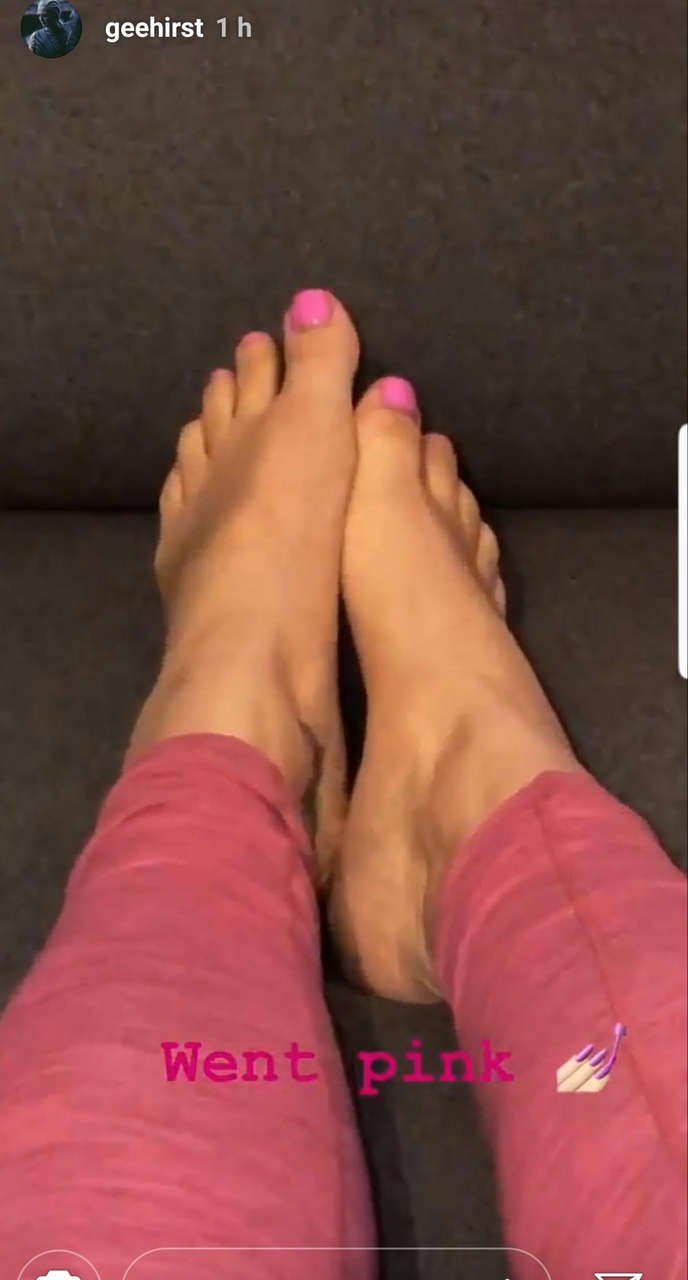 Georgia Hurst Beautiful Pink Toes Torvi From Vikings Fee