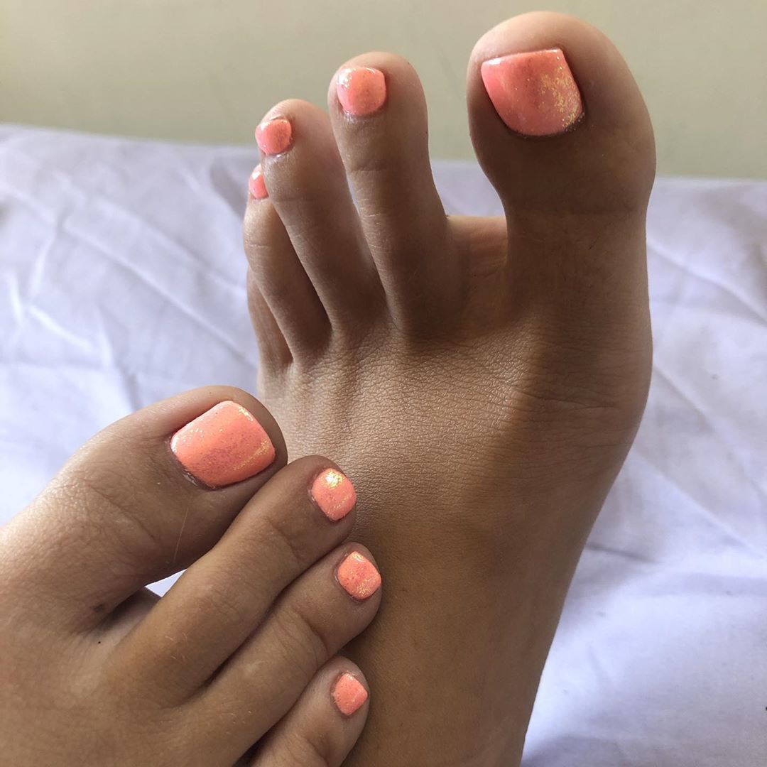 Honey Blossom Feet