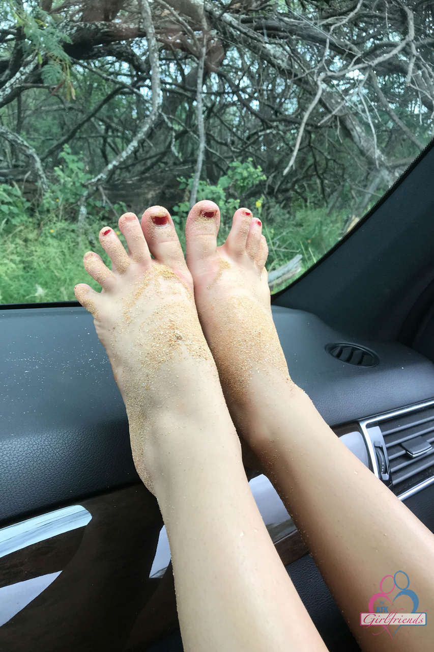 Kenzie Reeves Feet