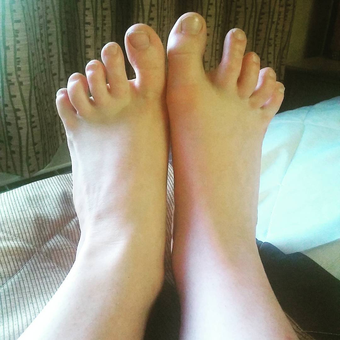 Layla Moore Feet