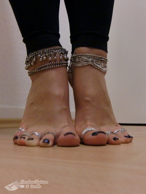 Leandrastootsies My Beautiful Feet With Lots Of