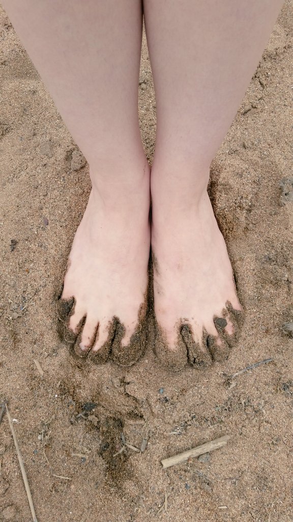 Lydia Lael Feet