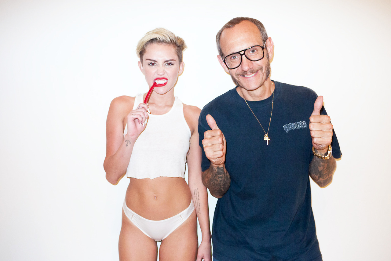 Miley Cyrus By Terry Richardson Feet