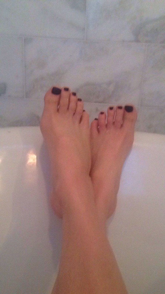 Mistress Couple Feet
