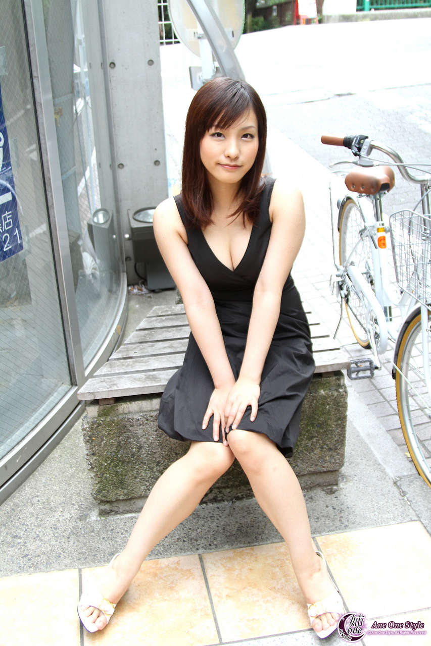 Nao Ayukawa Feet