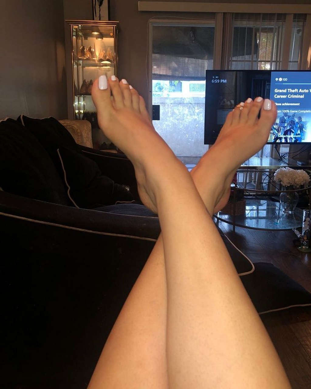 Reyna Lorena Feet