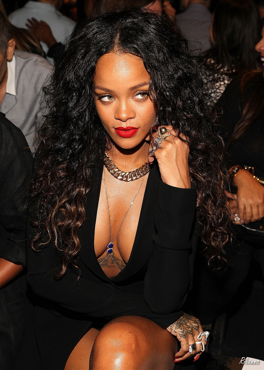 Rihanna Looking Hot Celebfeet Toes Feet