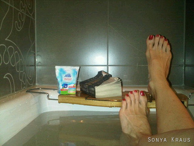 Sonya Kraus German Footqueen Tvhost Toes Feet