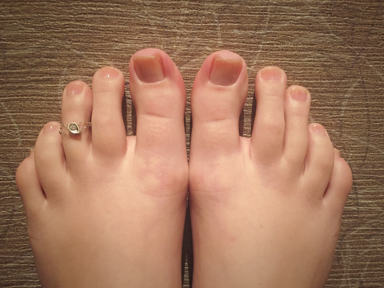 Theprettygoodfoot Request For Clear Polish Feet