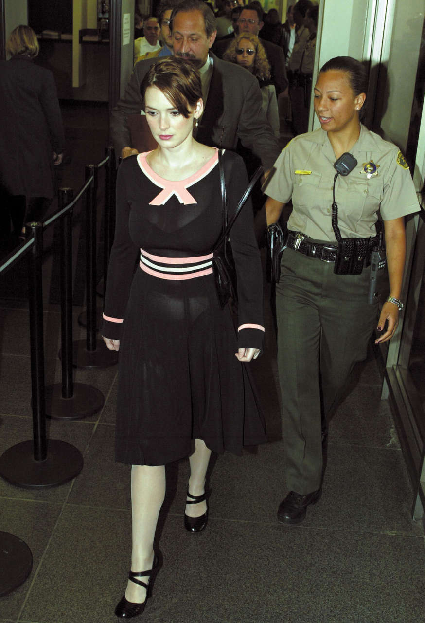 Winona Ryder In Beverly Hills Being Escorted Into Court For Felony Grand Theft Fee