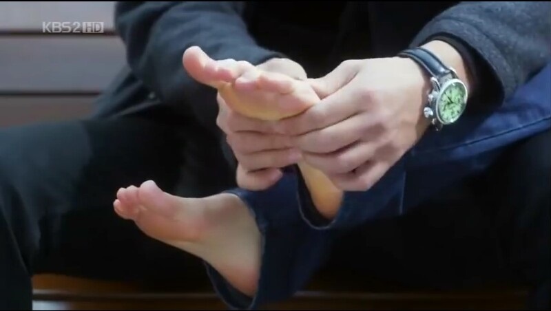 Jin Seo Yun Feet