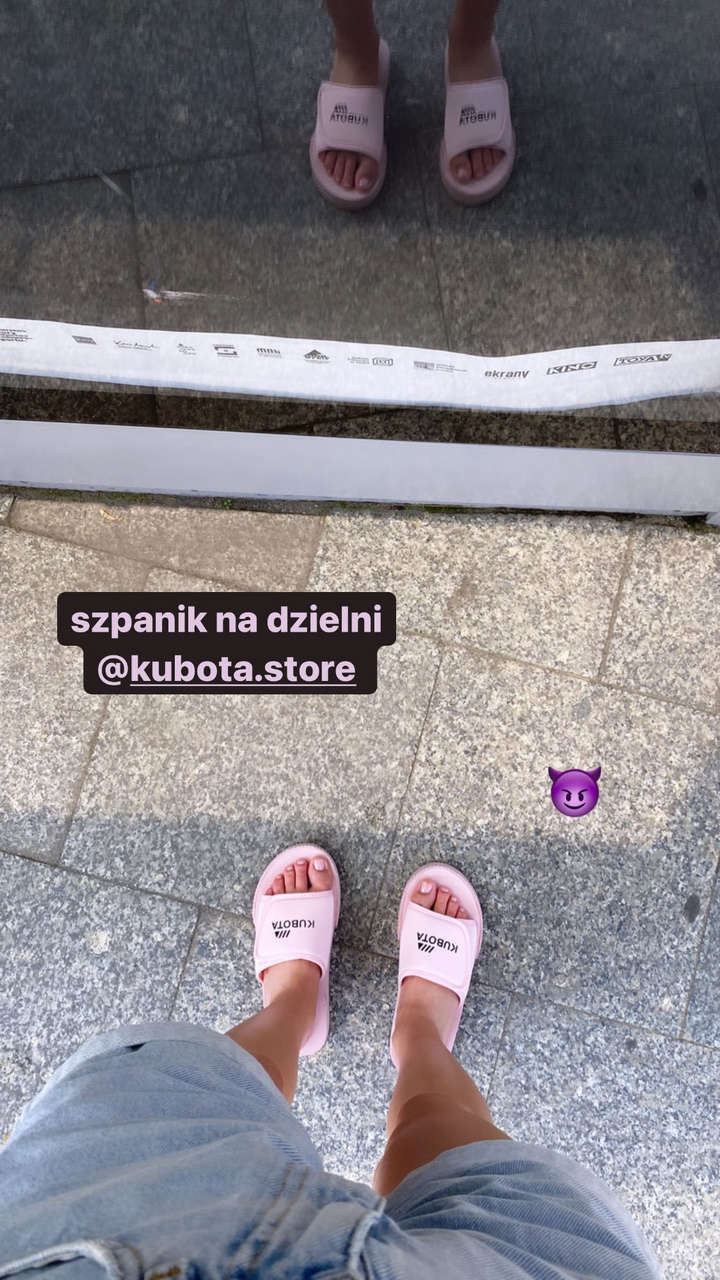 Katarzyna Sawczuk Feet