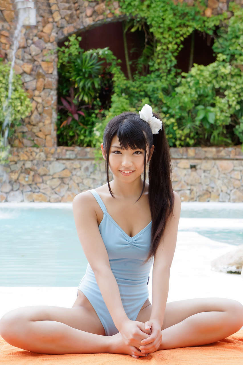 https://feet.wiki/wp-content/uploads/2021/07/rina-nagai-feet-photos-020.jpg