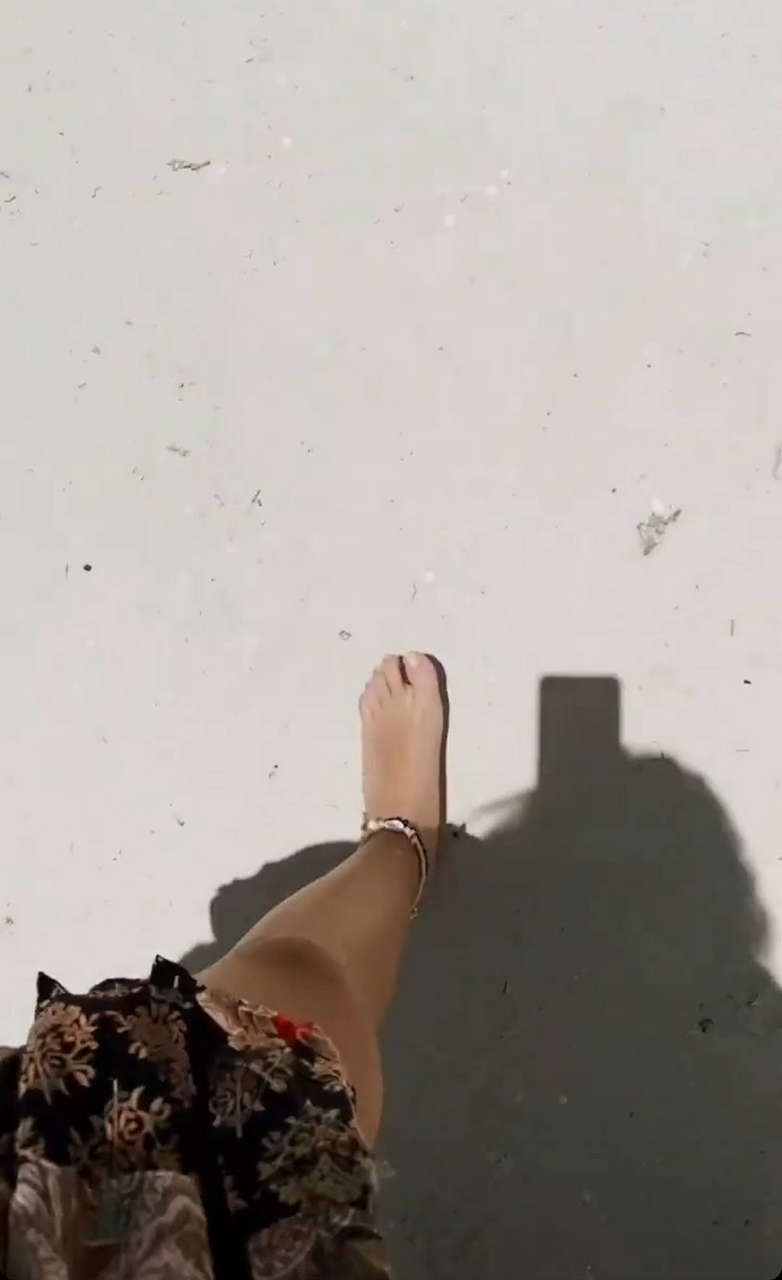 Vanessa Amador Feet