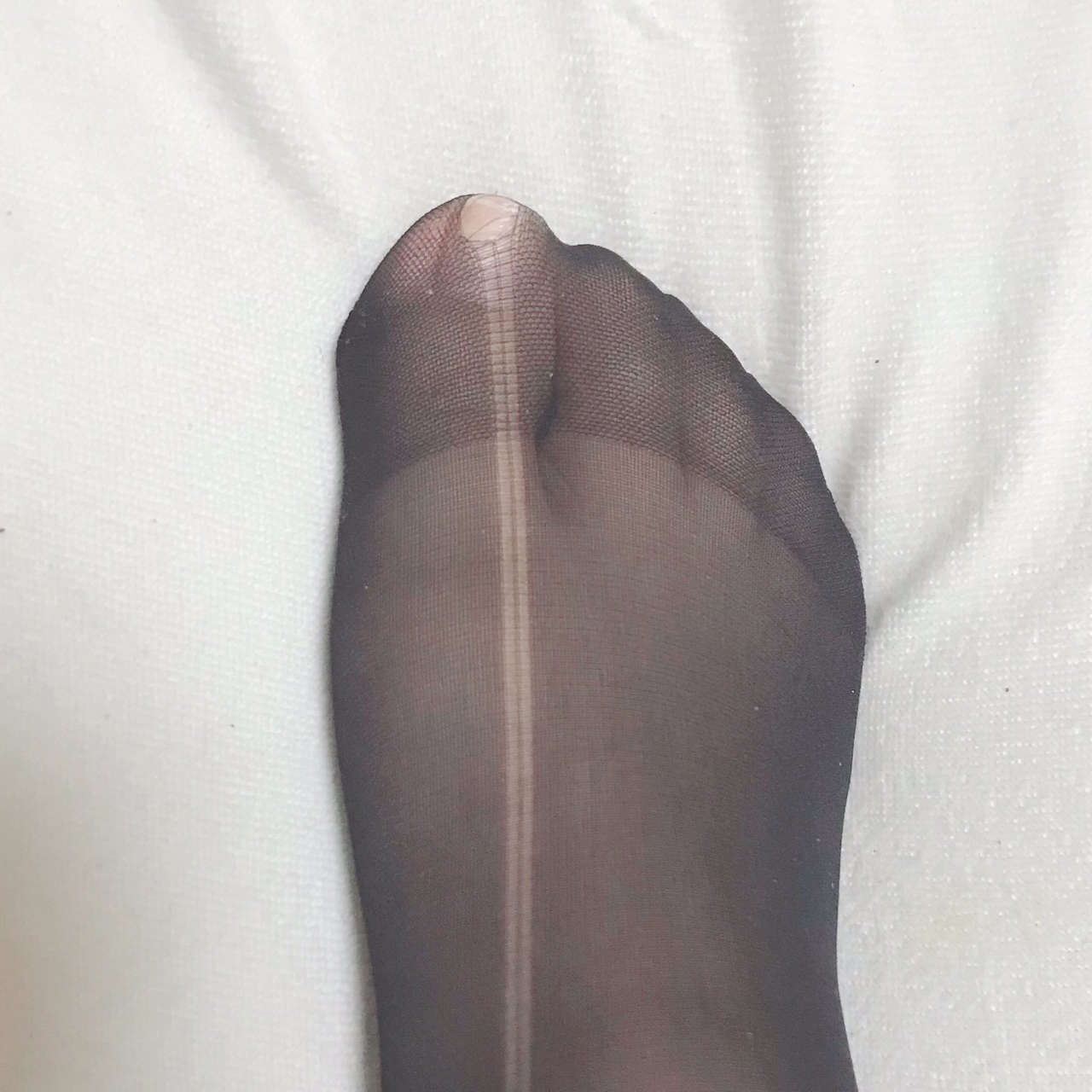 Aguri Ohnishi Feet