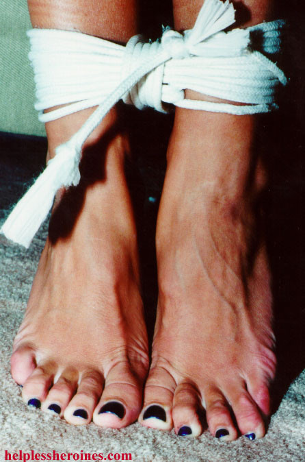 Brittany Andrews Feet (95 Photos) - Feet.wiki