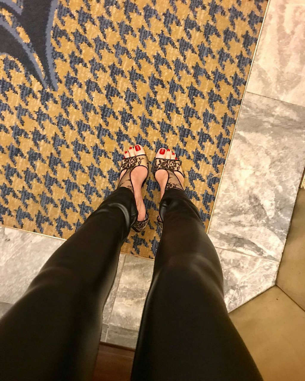 Gweneth Lee Feet