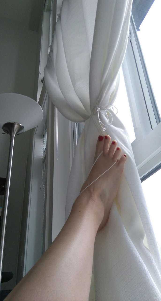 Irene Adller Feet