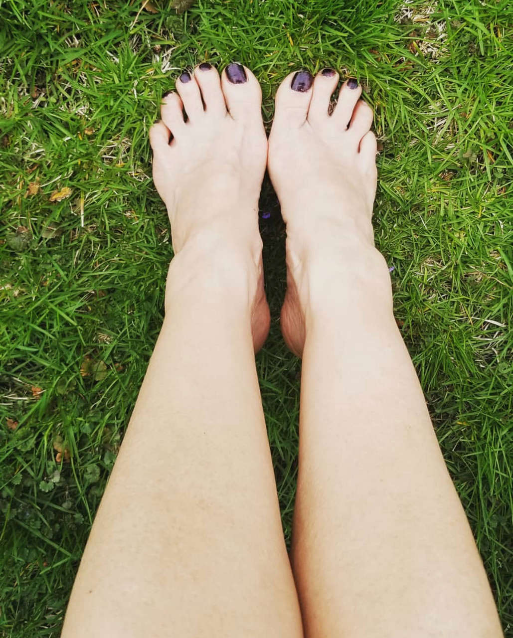 Kerri Kendall Feet