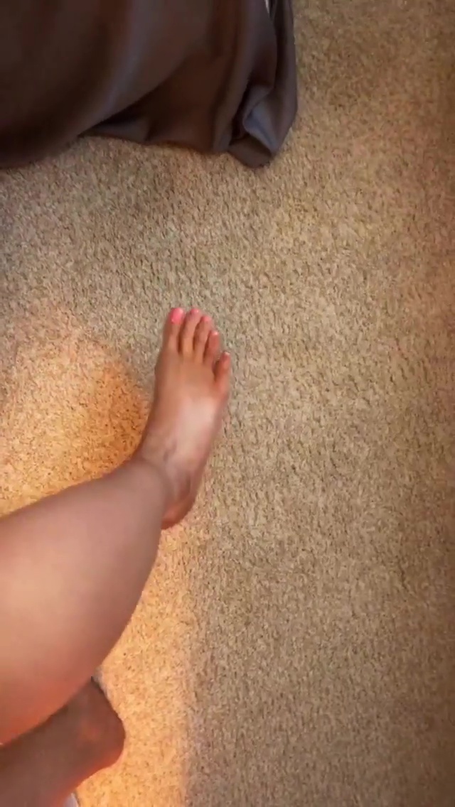 Kristen Gill Feet