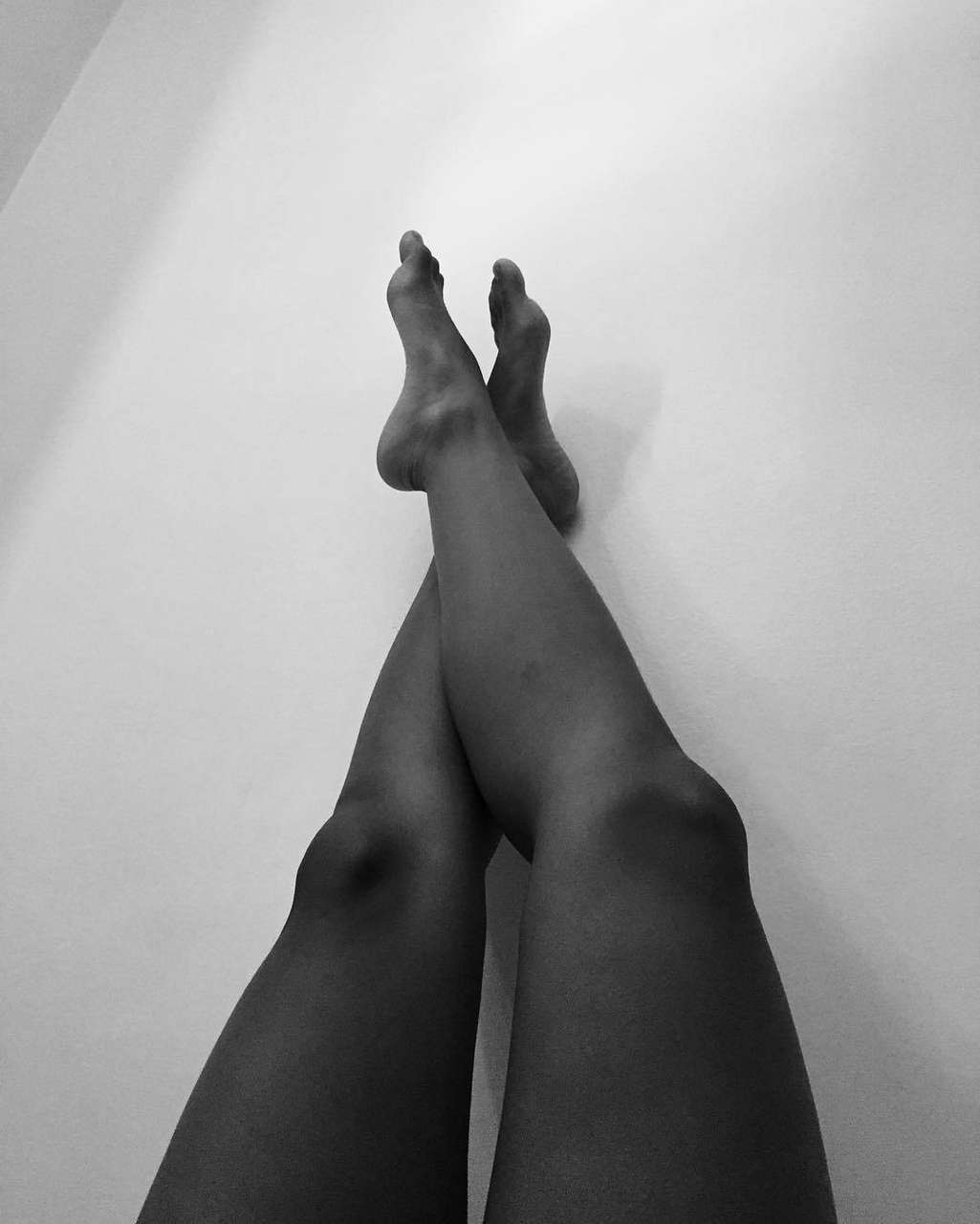 Thaina Duarte Feet