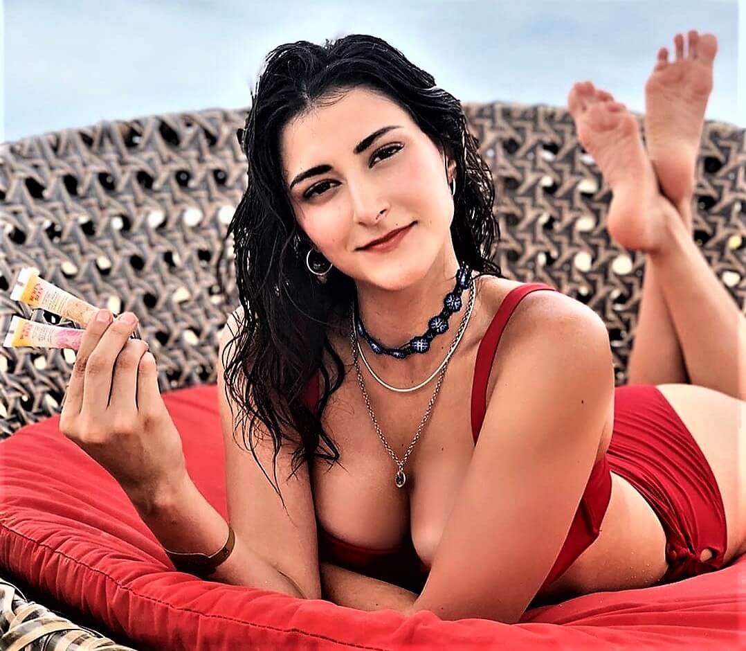 Ana Jimena Villanueva Feet In The Pose