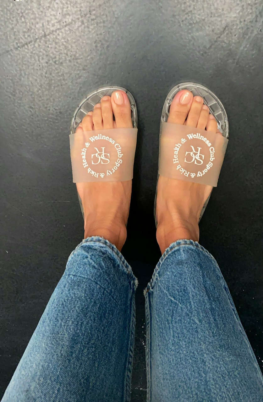 Emily Oberg Feet