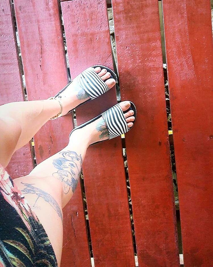 Irina Cordeiro Feet