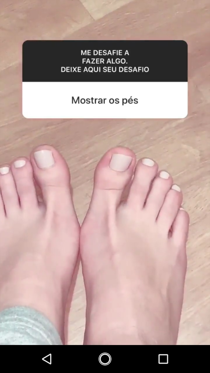Julia Schiavi Feet