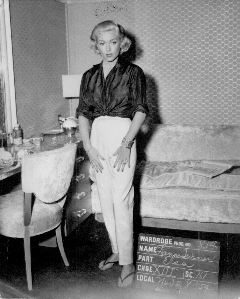 Lana Turner Feet (8 photos) - feet.wiki