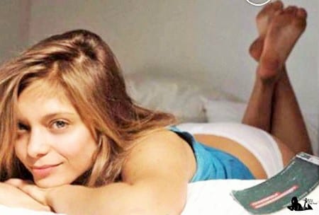 Lizzie Brochere Low Quality Feet In The Pos