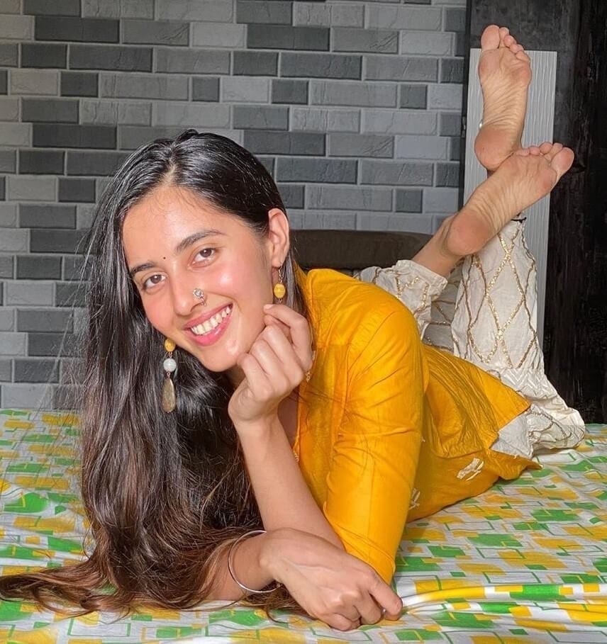 Simrat Kaur Feet In The Pose