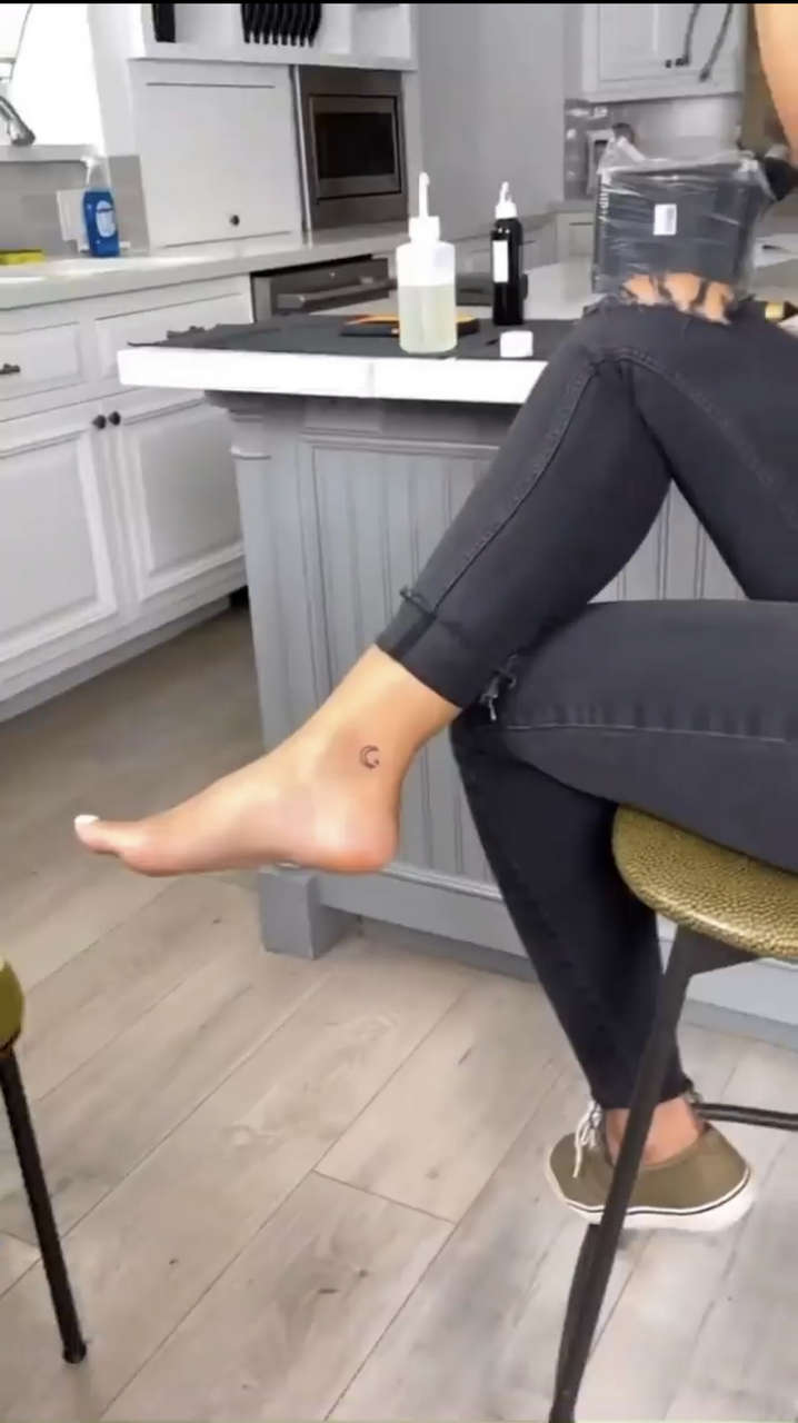 Tristin Mays Feet