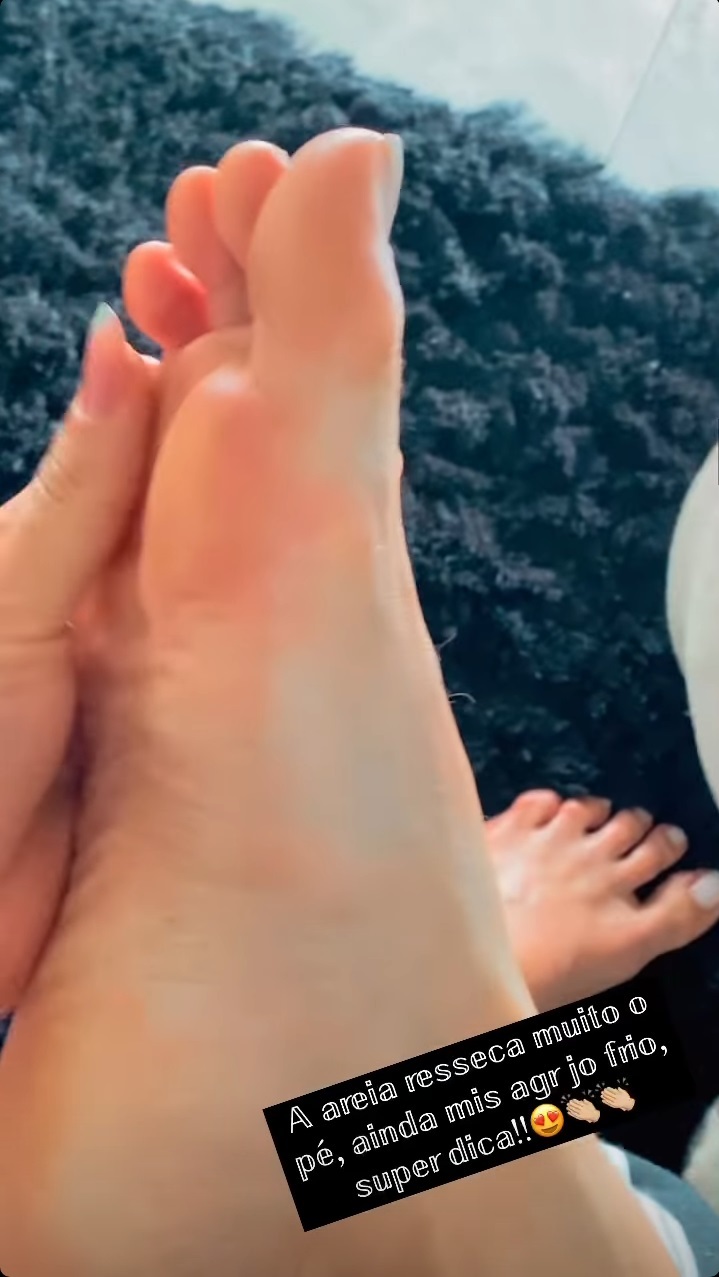 Wendy Tavares Feet