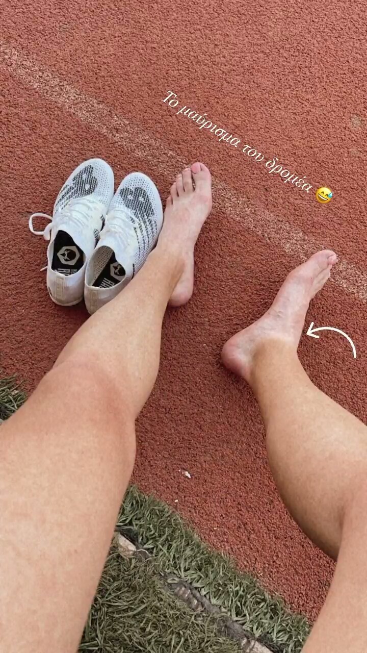 Zoi Andrikopoulou Feet