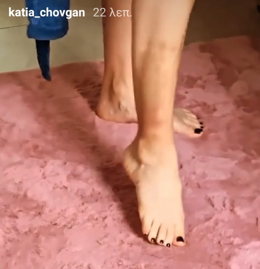 Katia Tsovgkan Feet