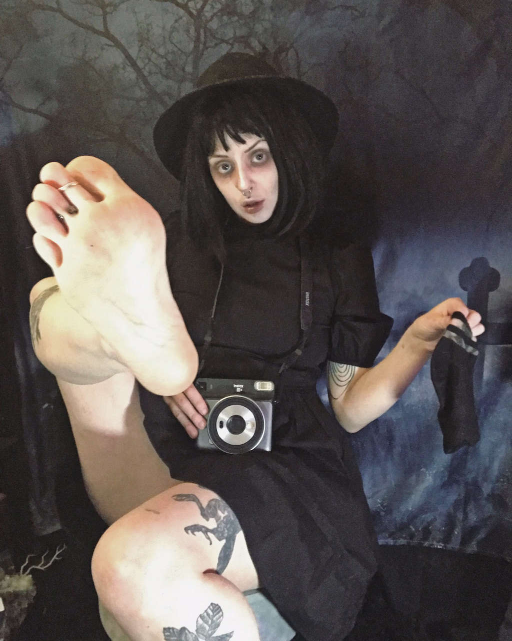 Lily Graves Feet