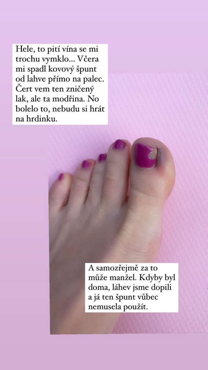 Lucie Krizkova Feet