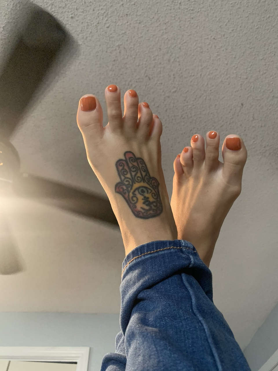 Mia Hope Feet