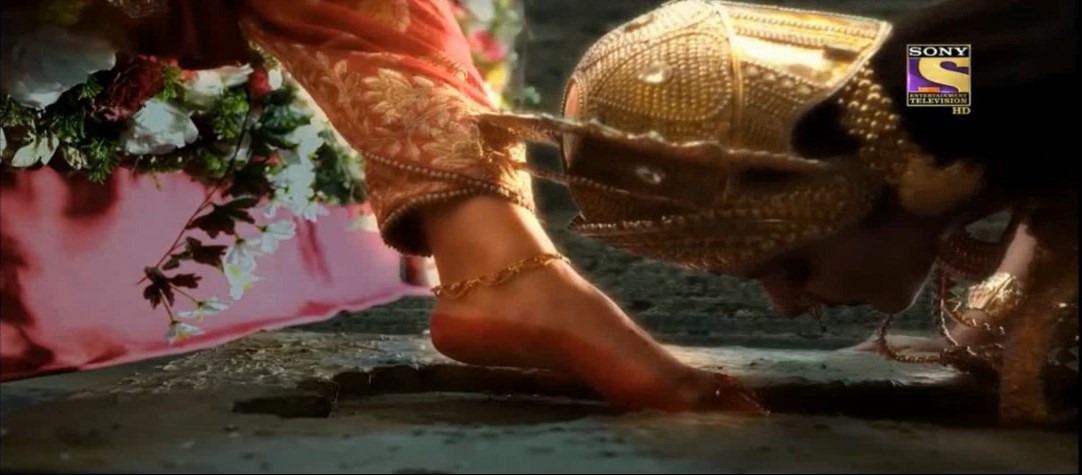 Akanksha Puri Feet