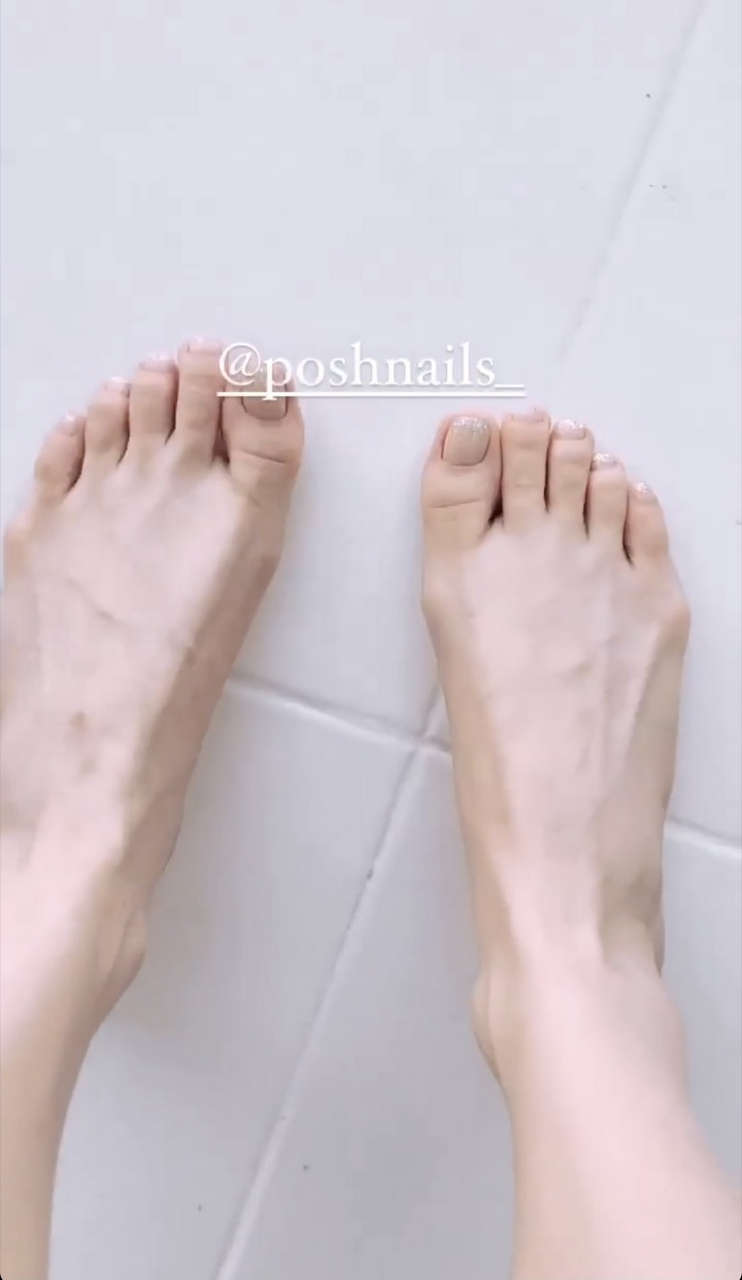 Cristine Reyes Feet