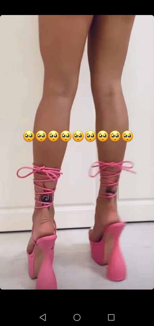 Elena Kitic Feet