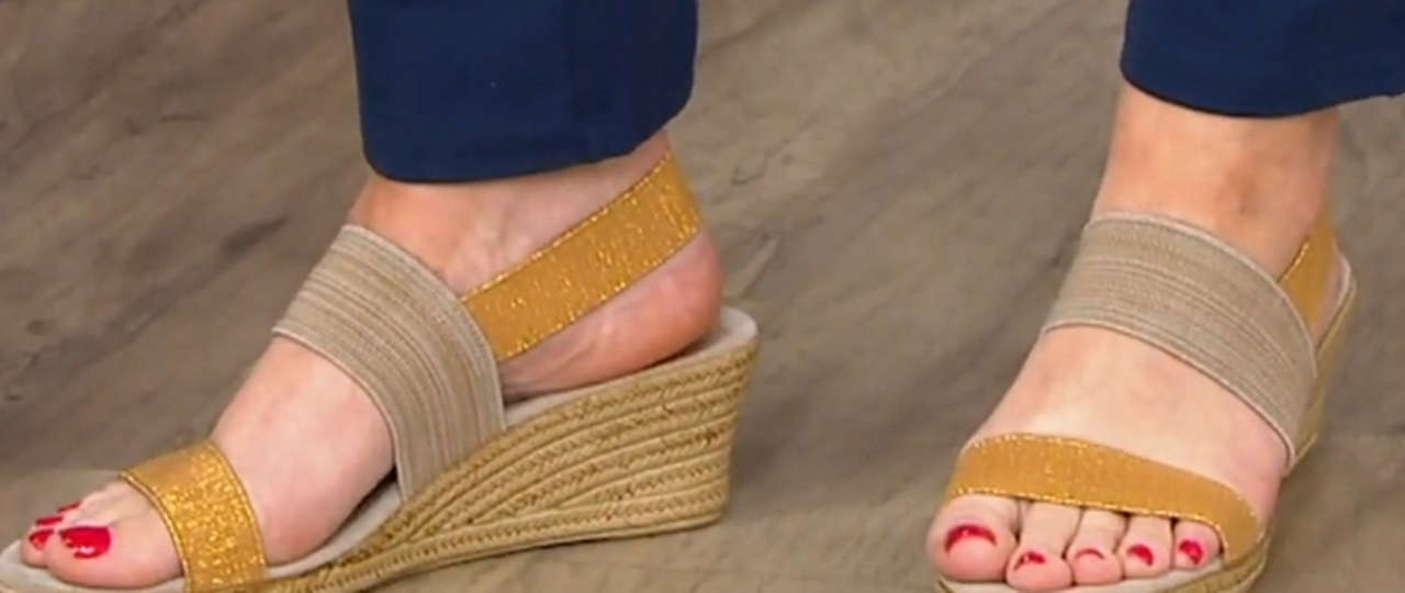 Mary C Deangelis Feet