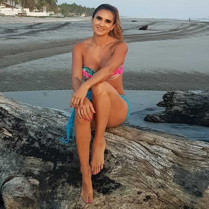 Raquel Vargas Feet